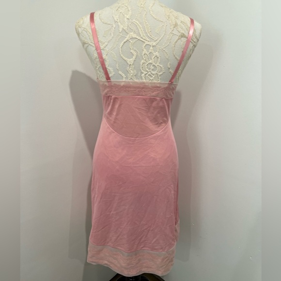 Vintage 60s 70s Blush Pink Lace Trimmed Slip Sz. S‎ - Picture 6 of 12